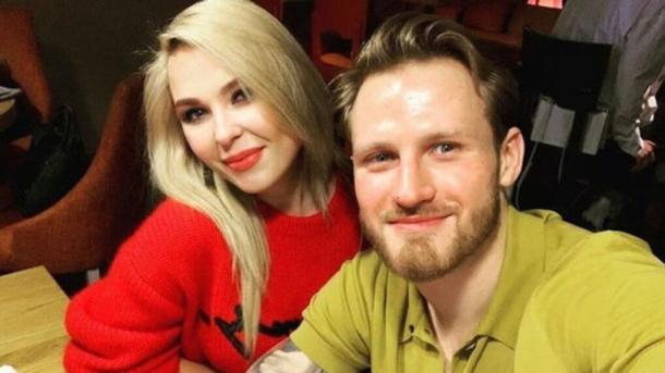 Новосибирская певица Пелагея выиграла третий суд у бывшего мужа-хоккеиста