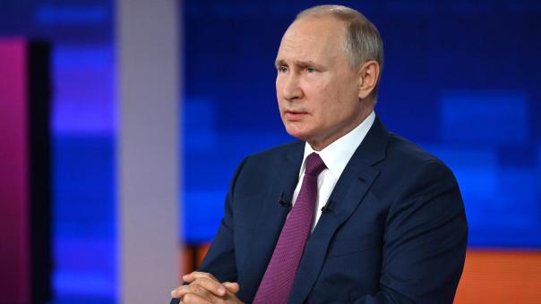 Владимир Путин: регионам спишут две трети долгов по кредитам