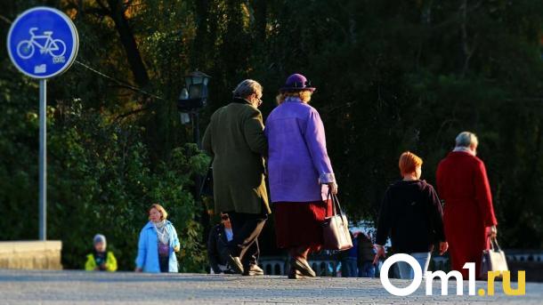Омичам рассказали, как долго в регионе продержится тёплая погода