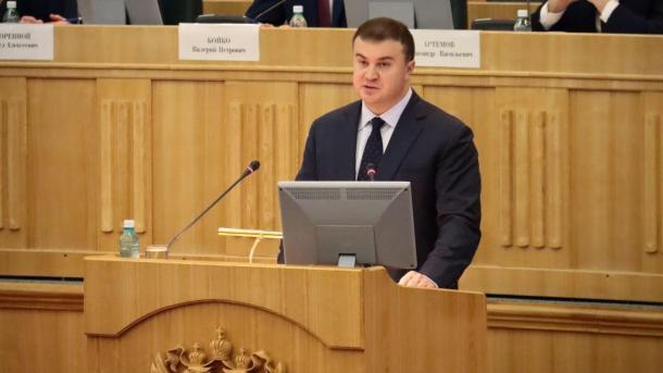 Губернатор Омской области Виталий Хоценко выступил с бюджетным посланием перед областным парламентом