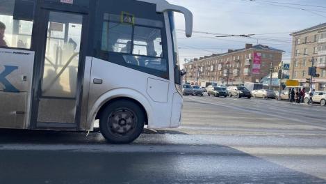 Автобус с 55 пассажирами вылетел в кювет во Владимирской области