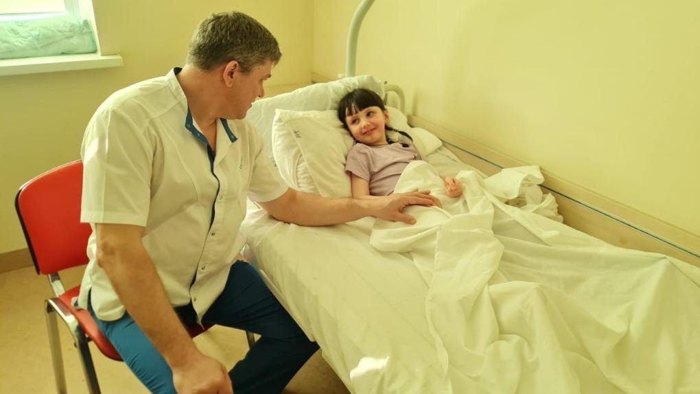 Новосибирские хирурги спасли «хрустальную» девочку с Алтая