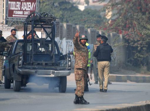 Более 100 курсантов пакистанского военного училища погибли от рук террористов