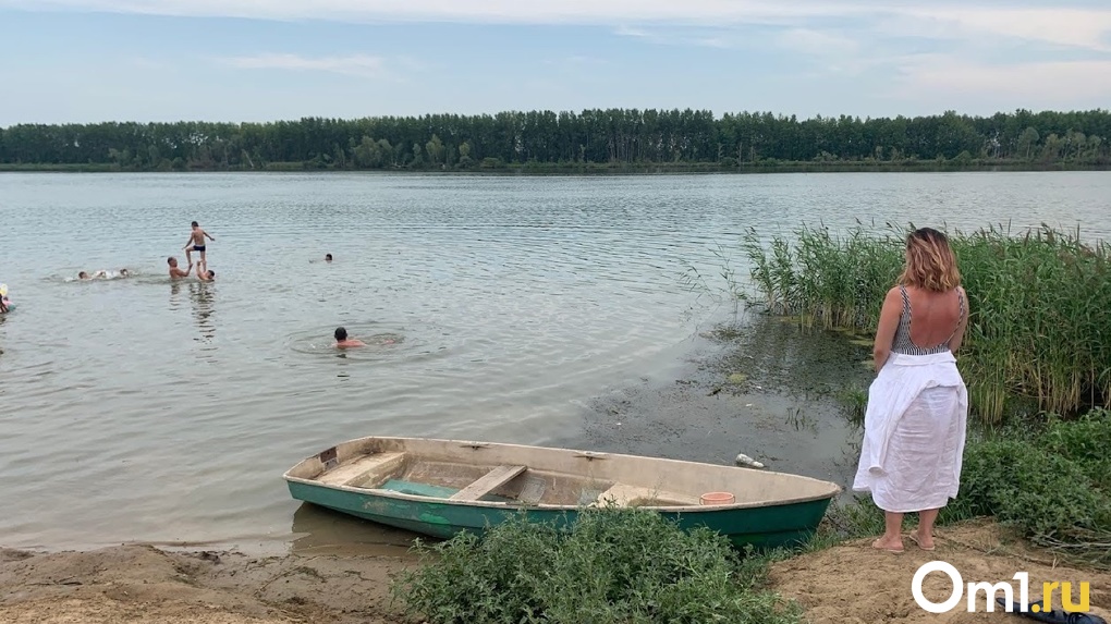 Изрубило голову и плечи: омский бизнесмен попал под винт собственной моторной лодки