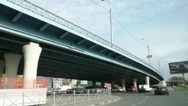 Проезд пассажирского транспорта по площади Будагова открыли в Новосибирске