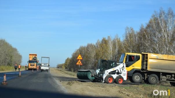 Дорожники завершают ремонт Сыропятского тракта, на который жаловались омичи