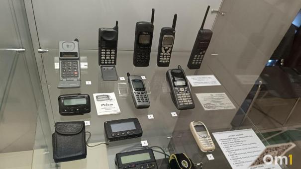 В Омской области выставлены на продажу 172 таксофона