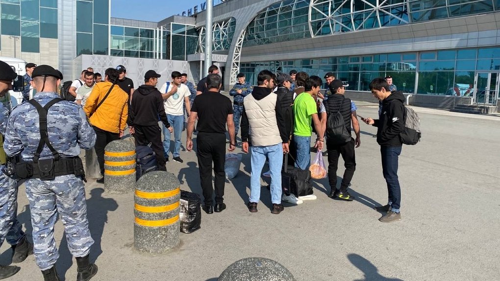 Из Новосибирска за неделю был депортирован 41 нелегальный мигрант
