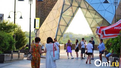 Почему опасно пить квас: врач рассказал, как омичам сохранить здоровье в жару