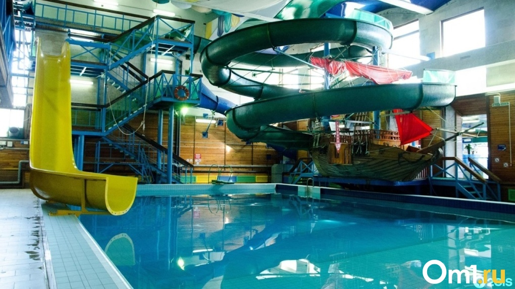 Захлебнулся в бассейне. В Омске на базе отдыха умер 14-летний ребёнок