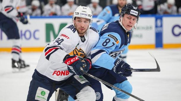 ХК «Сибирь» снова проиграл «Металлургу» со счётом 2:3