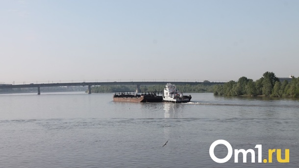 Из Омска по Иртышу перевезут многоэтажку в Ханты-Мансийск