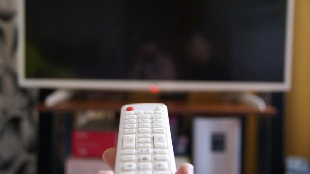 Омский актёр Олег Гаас стал ведущим нового шоу ТНТ