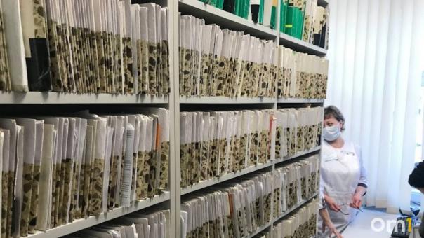 Бумажные больничные листы отменили в Новосибирской области