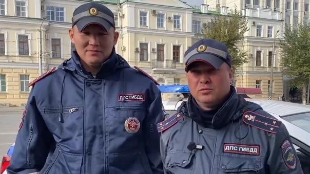 Омские полицейские помогли роженице в чрезвычайной ситуации