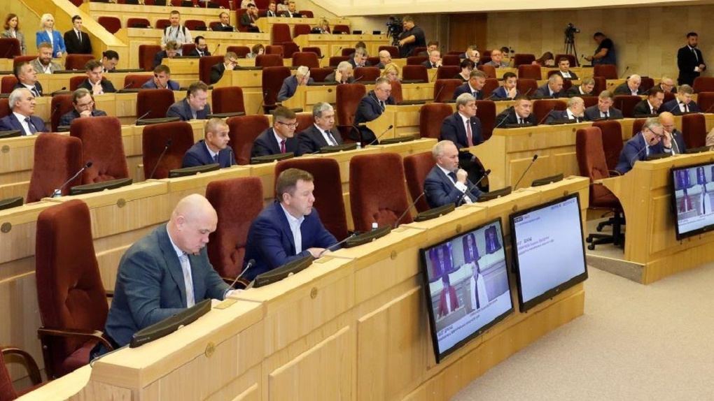Депутаты Заксобрания Новосибирской области задали вопросы правительству по поводу концессий