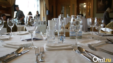 Стало известно, кого омский бизнесмен Шкуренко пригласил на свой корпоратив