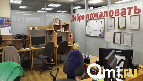 В Роспотребнадзоре рекомендовали сокращать рабочий день до четырёх часов из-за жары в Омске