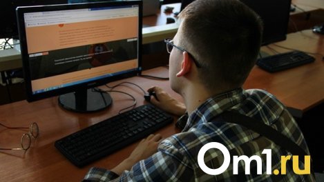 Опрос показал, сколько омичей перерабатывают ради повышения
