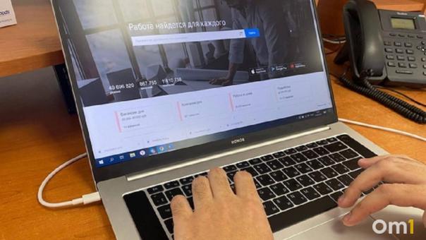 Названы востребованные профессии для омичей, на которые заметно вырос спрос