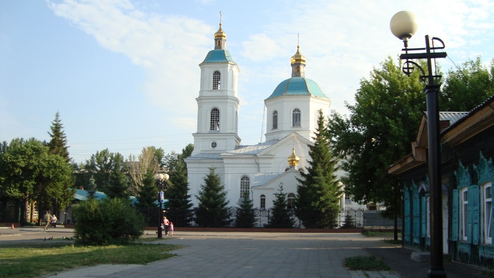 В Омске разрешили строить новую крестильню и воскресную школу у собора на Тарской