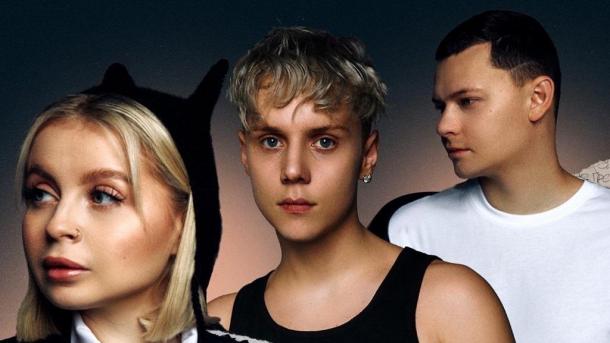 Омская группа «5УТРА» стала топ-1 в чарте новинок