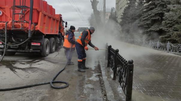 Мэр Омска объявил о начале весеннего месячника благоустройства
