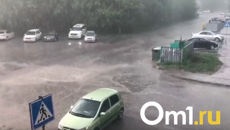 Град обрушился на Новосибирск 19 мая. ВИДЕО