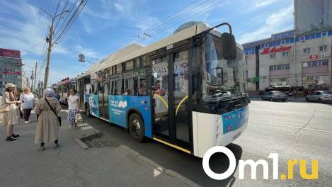 В Омске изменили схему движения автобусов № 24 и 64