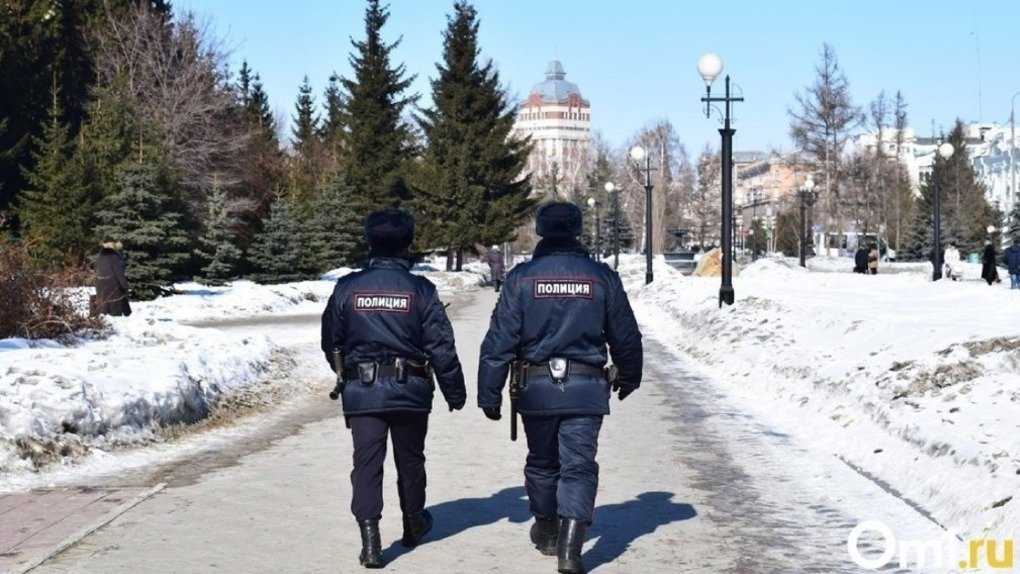 В Новосибирске вызвали полицию на разборки подростка с ребёнком