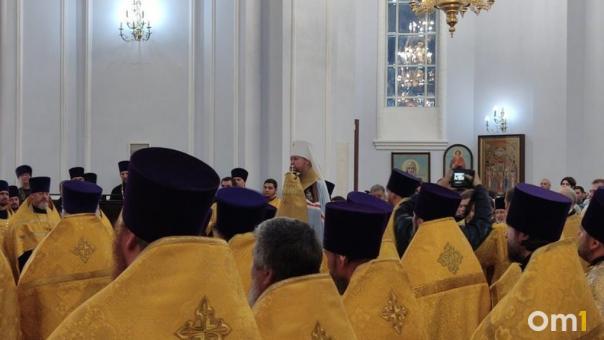 Митрополит Дионисий попросил не считать его временщиком в Омске