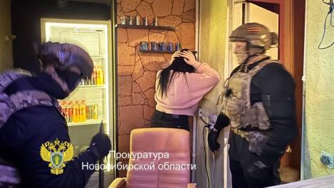Незаконный игорный бизнес в Новосибирске: кто стоит за азартными играми в Октябрьском районе?