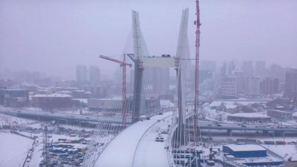 Перекрытие площади Будагова продлили из-за строительства моста