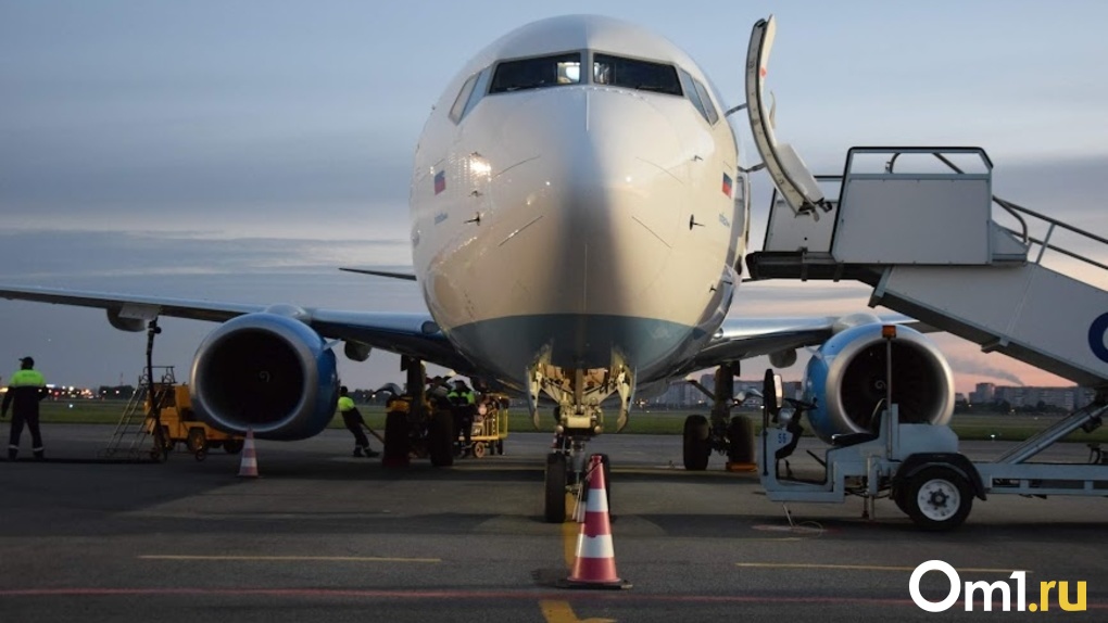Рейс из Новосибирска в Бангкок задержали на семь часов
