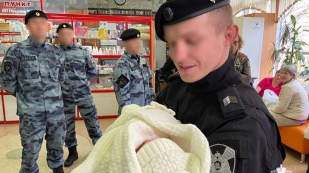 Богатырь Илья родился накануне Дня отца в Новосибирске