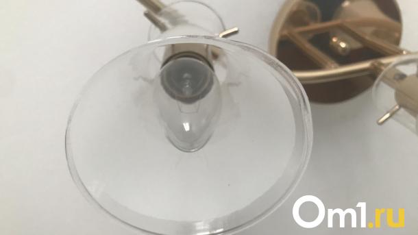 Омичам из Центрального округа вернули свет после повреждения кабеля