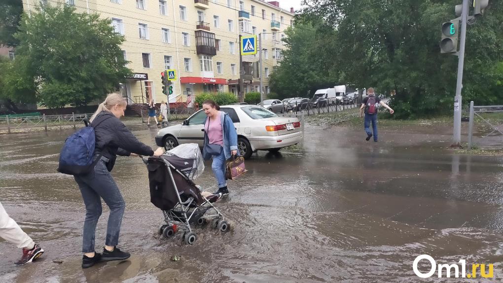Во вторник в Омске выпала половина месячной нормы осадков
