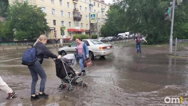Во вторник в Омске выпала половина месячной нормы осадков