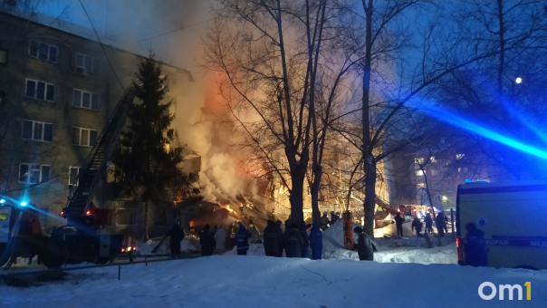 Момент взрыва газа на улице Линейная в Новосибирске попал на видео
