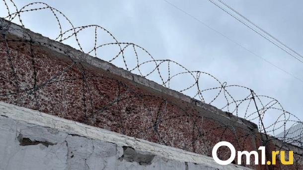 В Омске осудили военного, который сбегал со службы и распространял наркотики