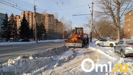 Дороги будут почищены: омские дорожные службы будут работать в праздничные дни