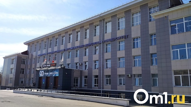 Большинство омичей хотят вернуть пятилетний формат обучения в вузах