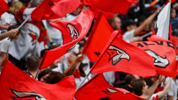 «Авангард» проиграл в овертайме «Локомотиву» и оказался на грани вылета