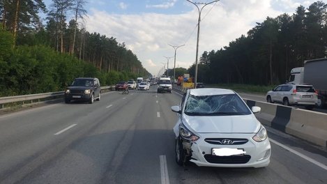 На Бердском шоссе в Новосибирске иномарка насмерть сбила 69-летнего велосипедиста