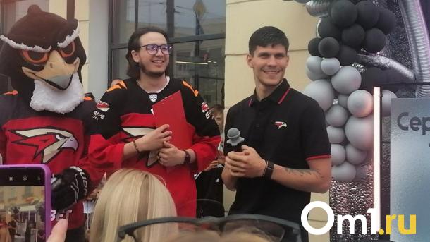 «Омск — потрясающий город»: Серебряков рассказал о новом контракте с «Авангардом»