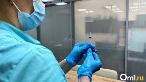 Даёт 100% защиту? Минздрав зарегистрировал вакцину от коронавируса «Конвасэл»