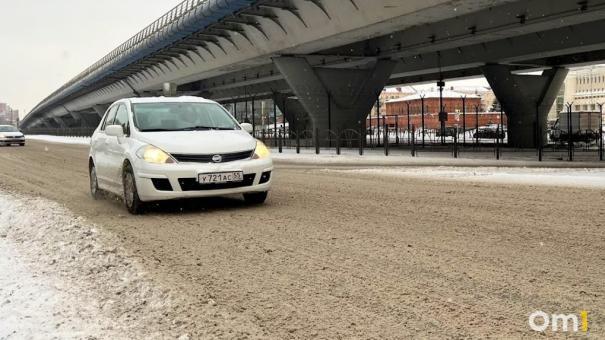 В Омске значительно возросли цены на такси