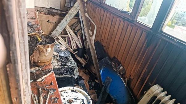 В омской многоэтажке после пожара нашли тело мужчины