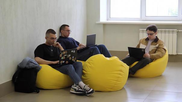 ОмГТУ запускает новый Центр для подготовки IT-специалистов в Омской области