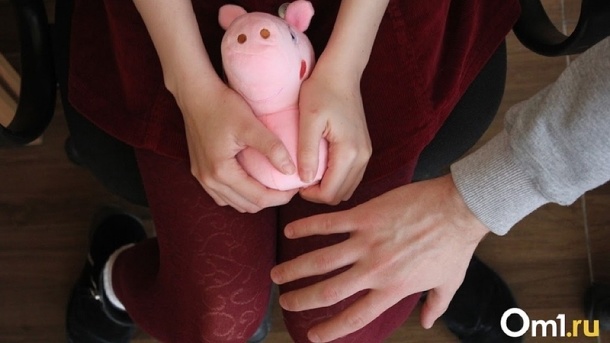 Изнасиловал ребёнка? Предполагаемого педофила ищут в Новосибирске